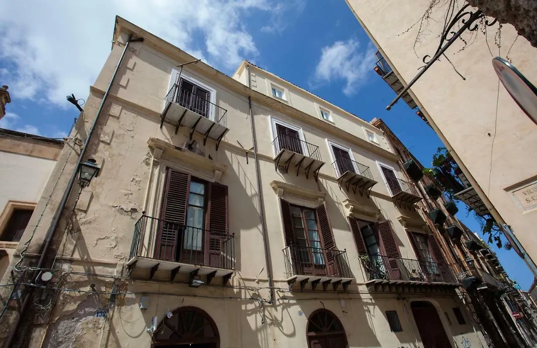 Il Sonno Dei Giusti Apartment By Domusicily-1