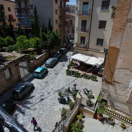 Il Sonno dei Giusti Apartment by DomuSicily-3